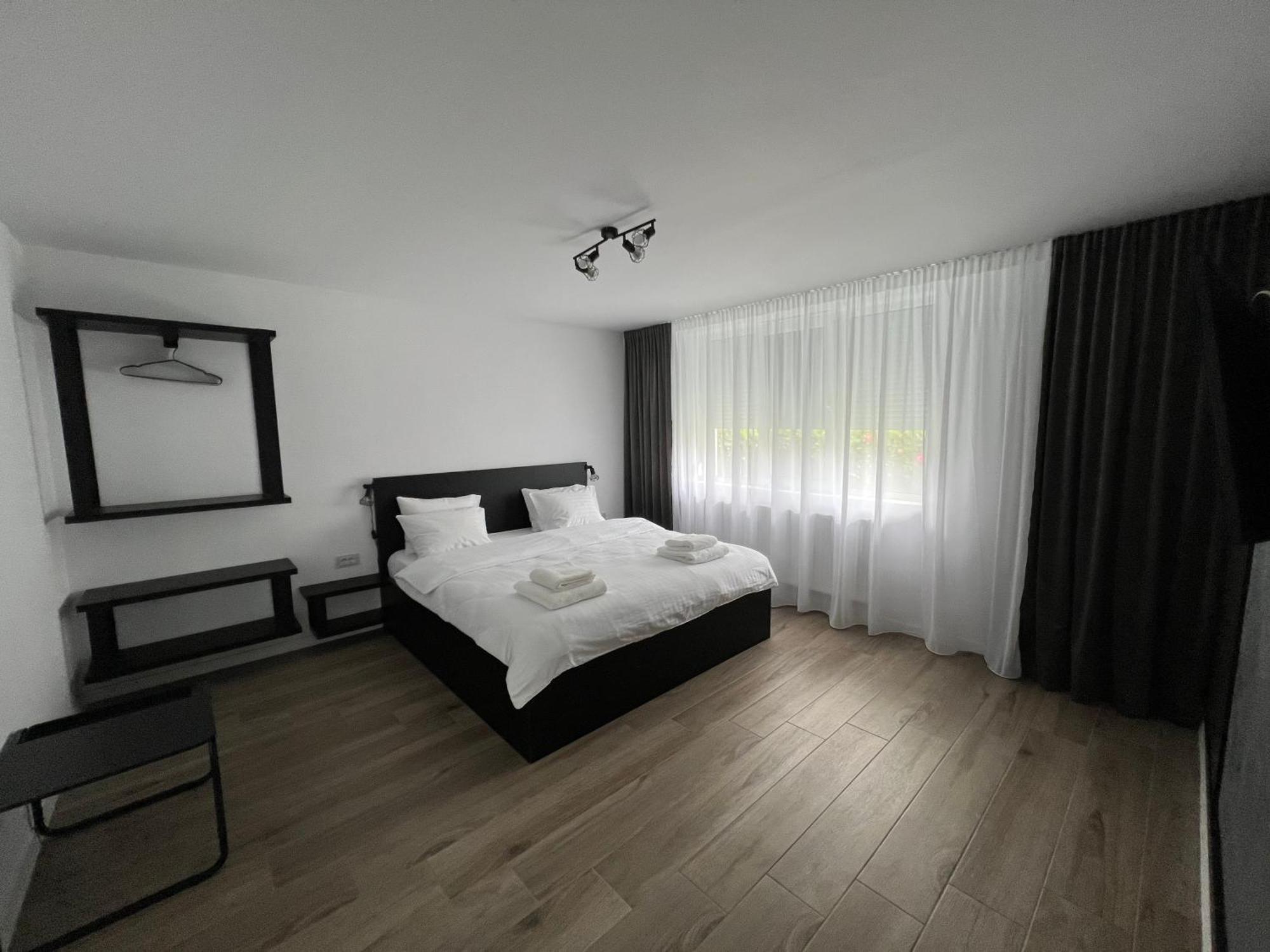 Apartmán Onix Hunedoara Exteriér fotografie